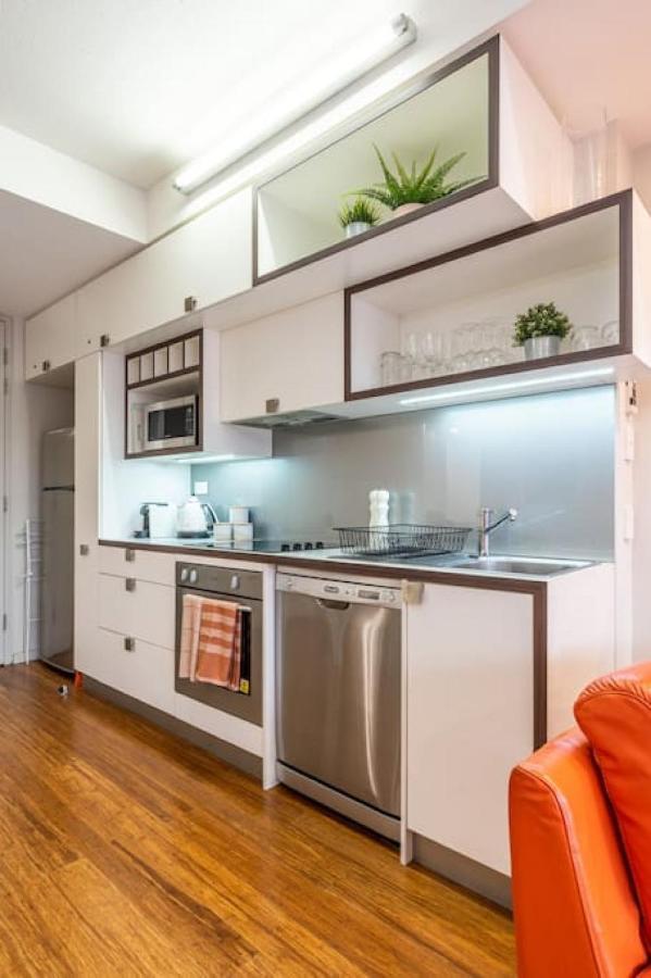 Apartment Huttside Luxury Secure Car Park