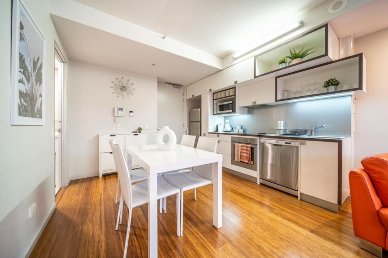Apartment Huttside Luxury Secure Car Park *