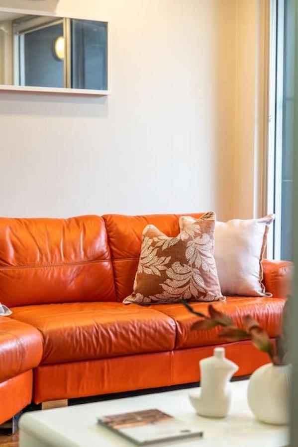 Huttside Luxury Secure Car Park Apartment Adelaide