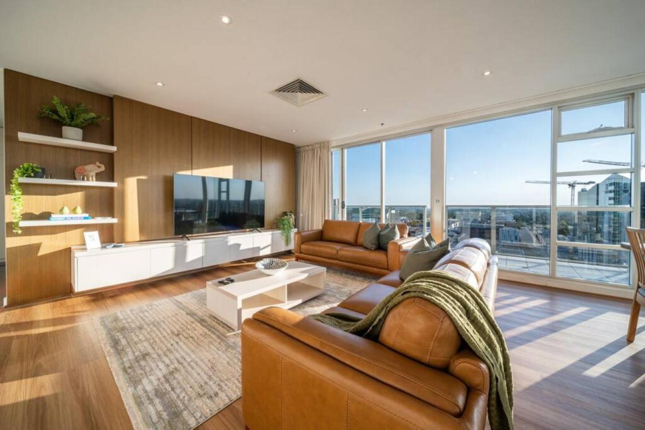 The Views Penthouse Apartment Adelaide