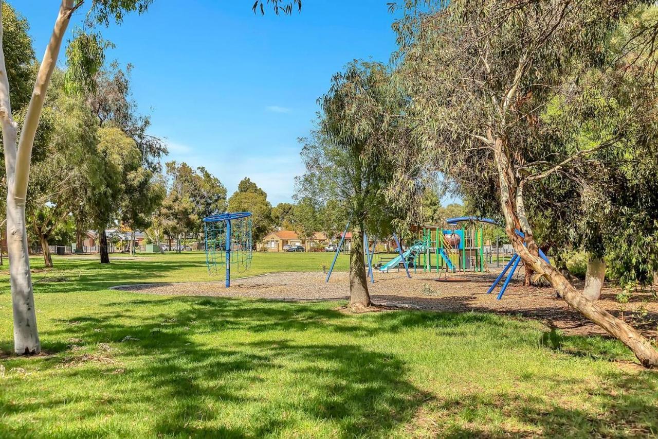 'brightly Brompton' A Family Delight By The Park Adelaide