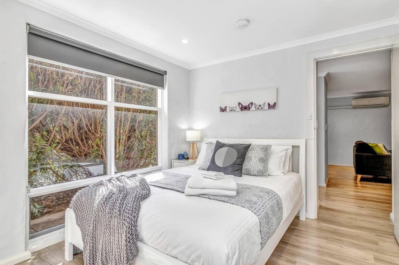 Apartment Charming Glenelg Stay, Walking Distance To Adelaide