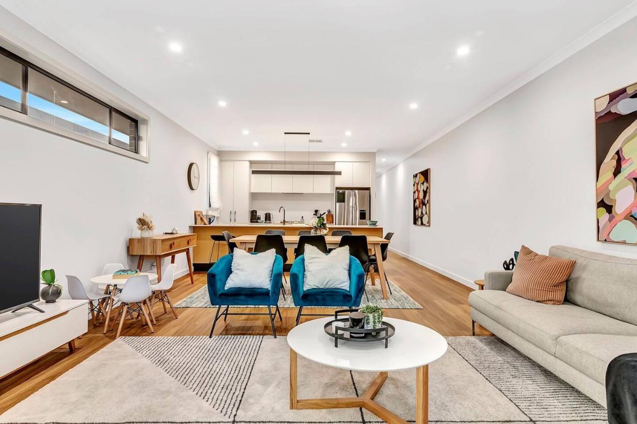 'brightly Brompton' A Family Delight By The Park *