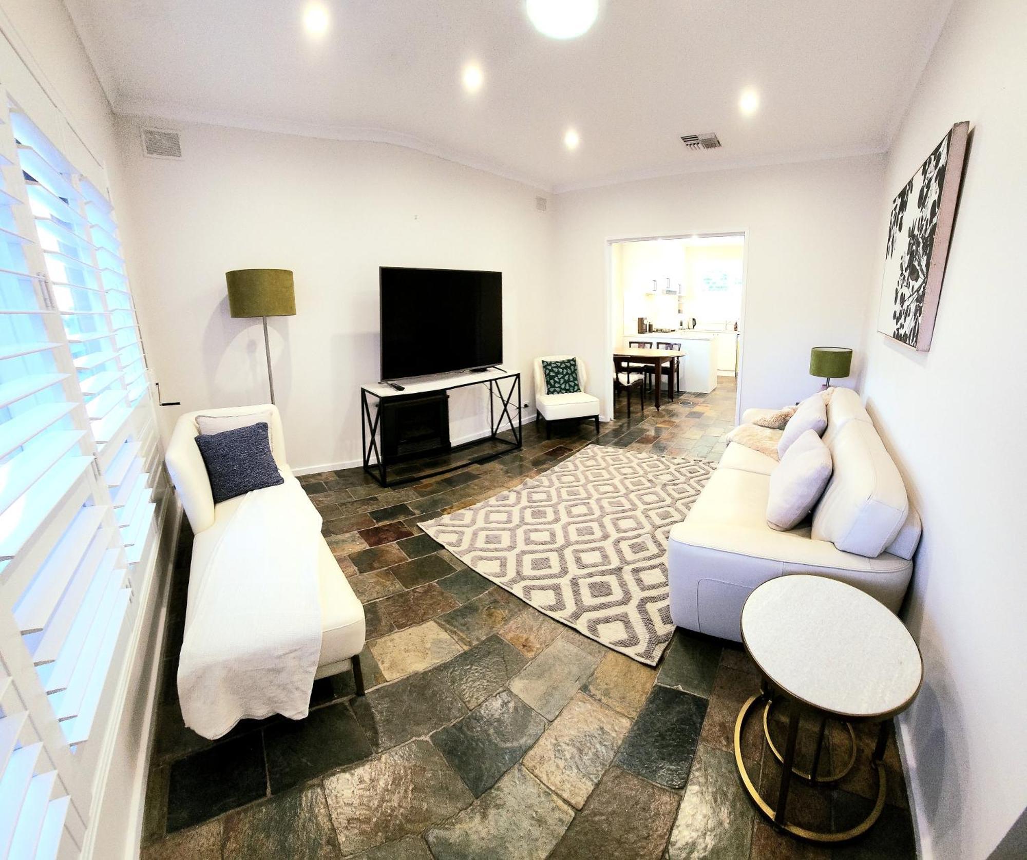 Beautiful And Cozy Apartment *