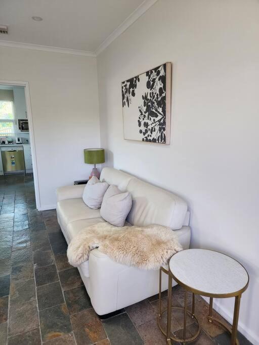 Beautiful And Cozy * Adelaide