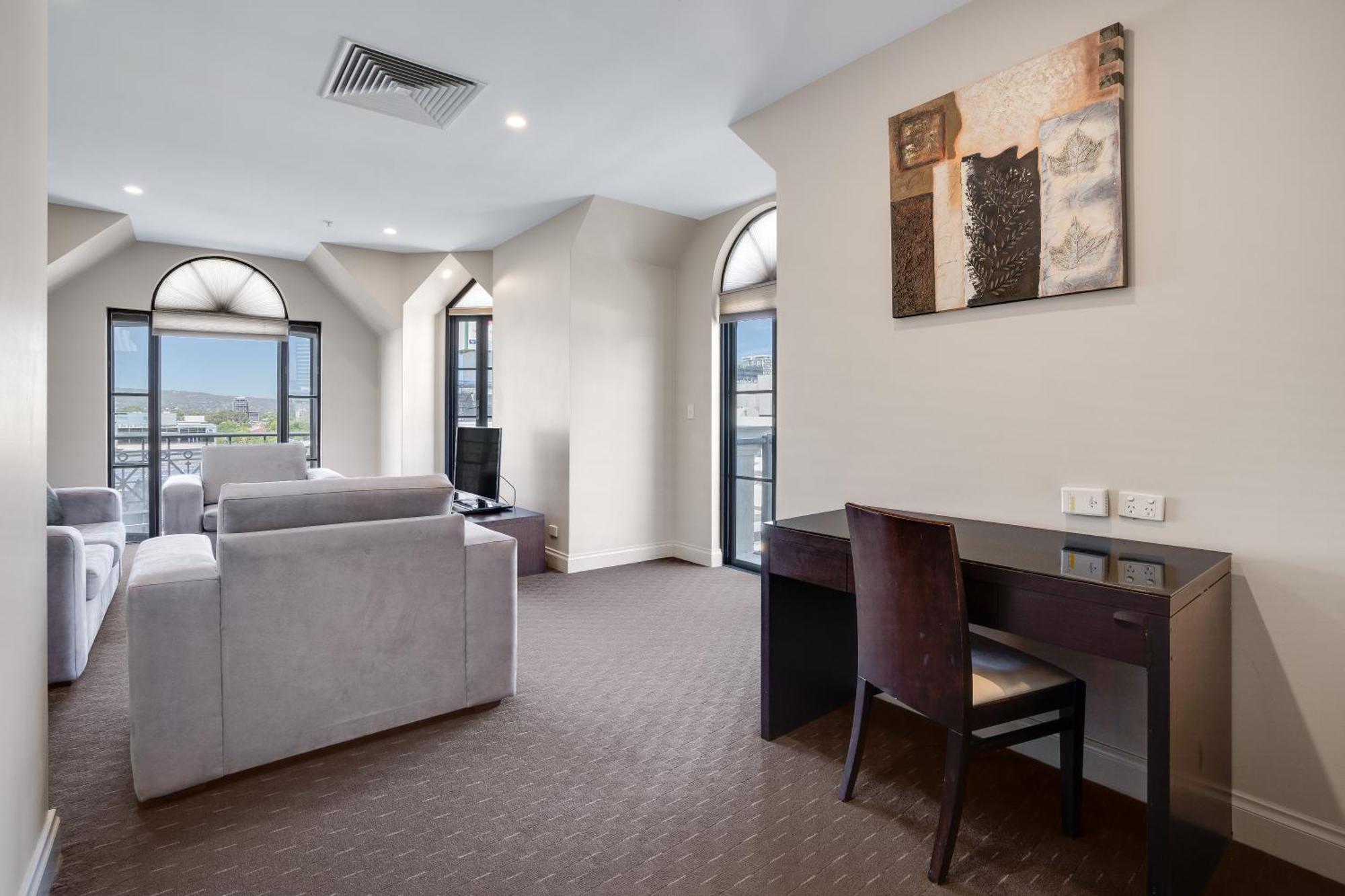 Frome Aparthotel