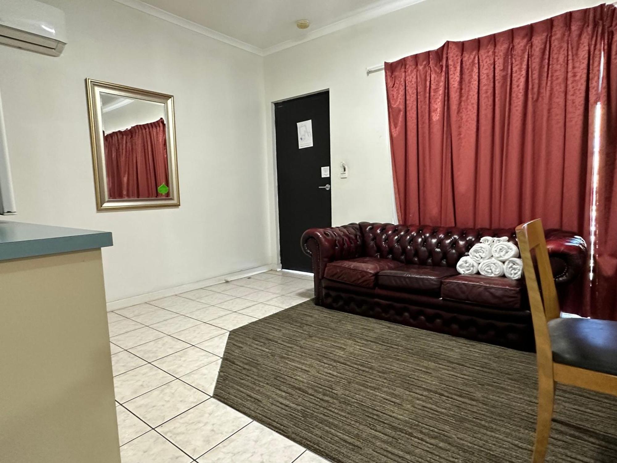 Jacksons Motor 3* Adelaide