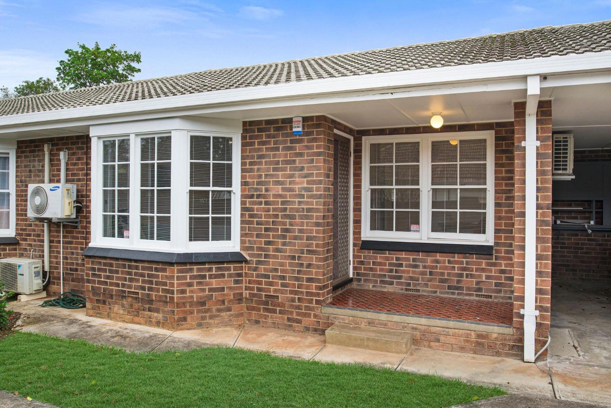 Prime Location 2 Bed Renovated In Royston Park Holiday home Adelaide