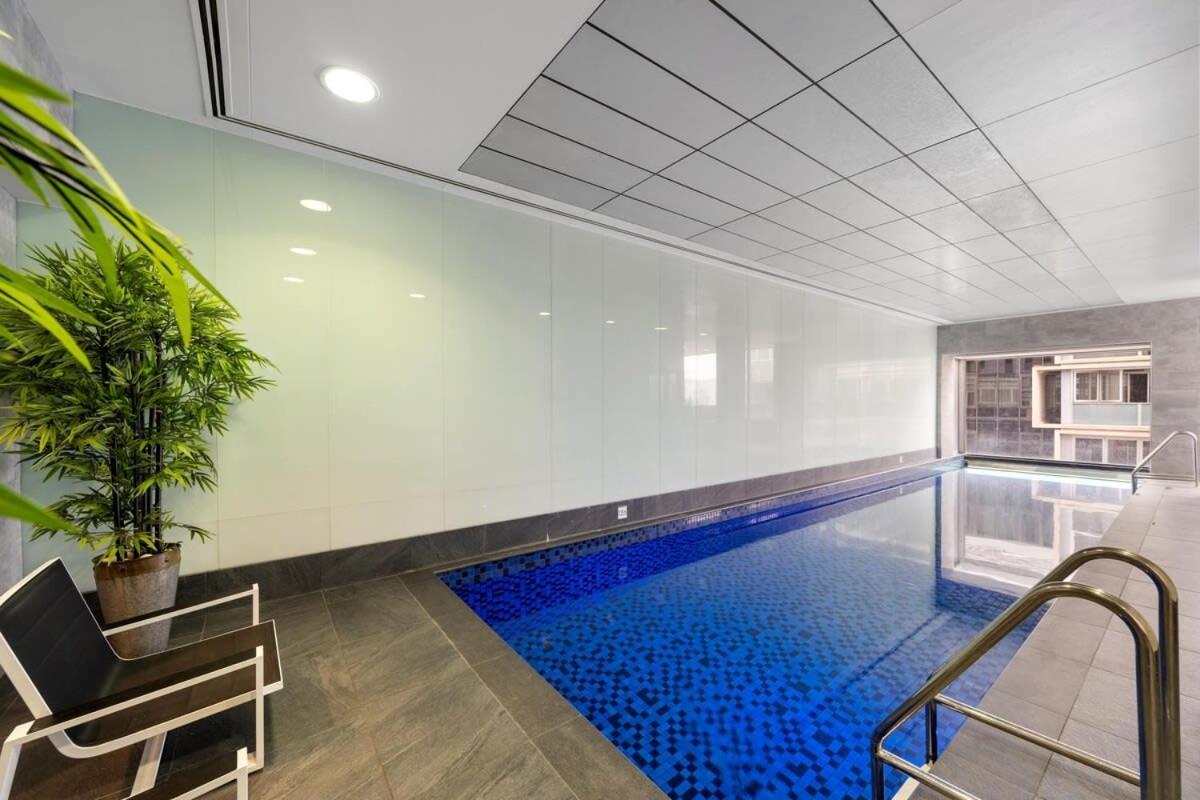 The Cbd Hidden Gem 1br & Walkable Haven Apartment
