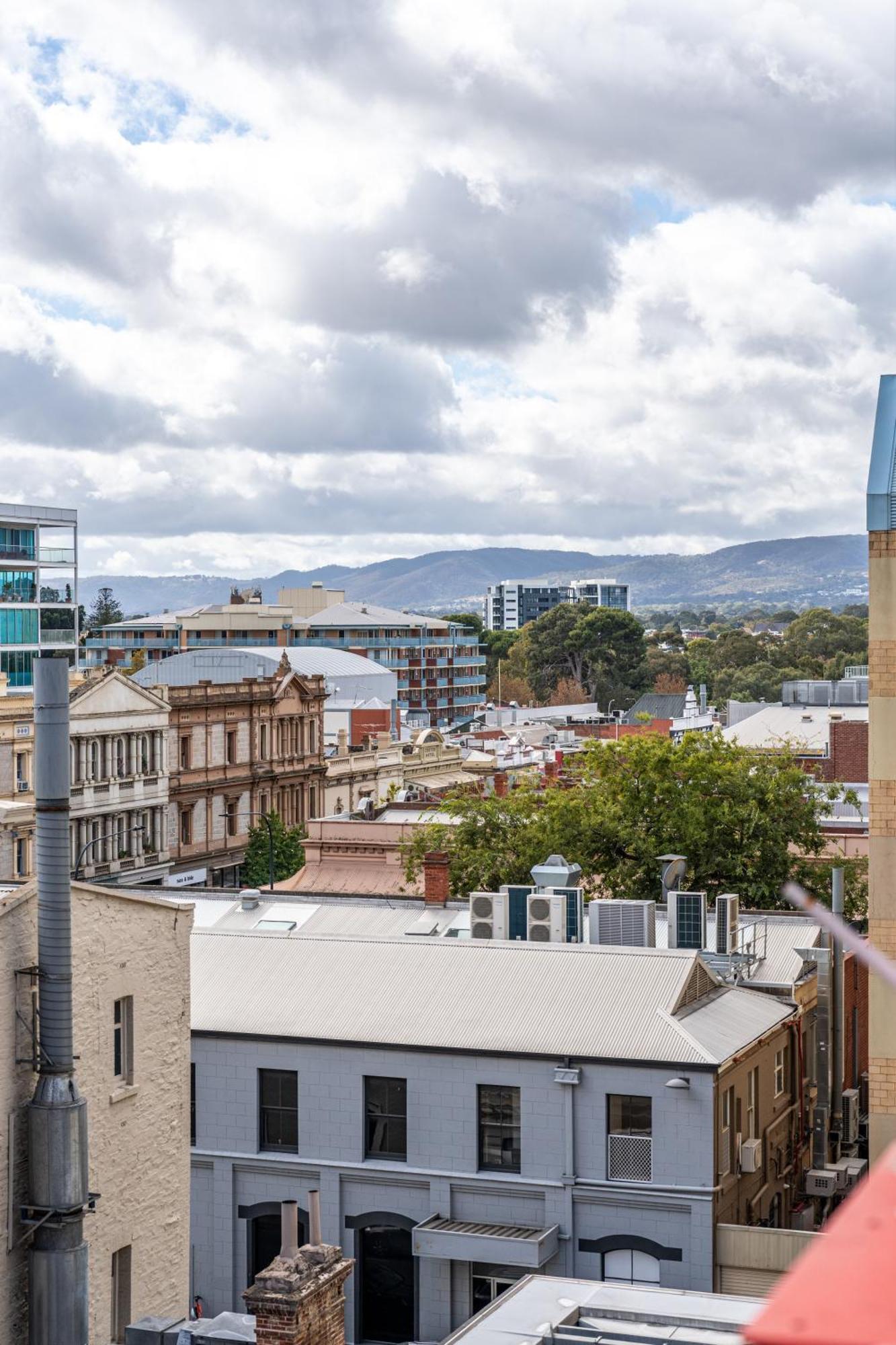 Apartment Paradiso On Bent Adelaide