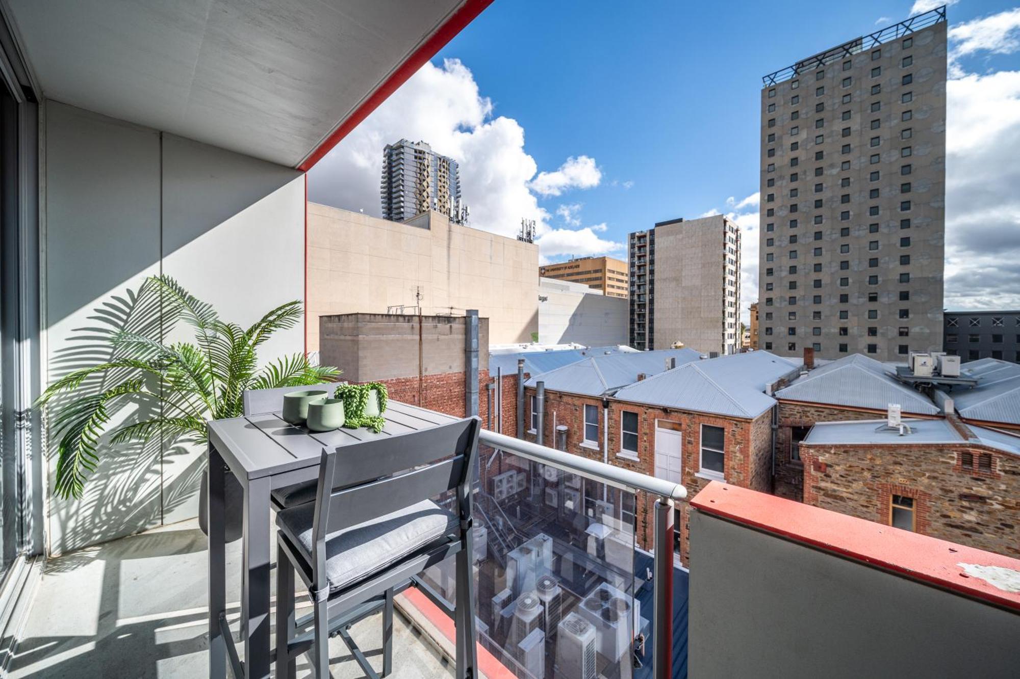 Paradiso On Bent Adelaide