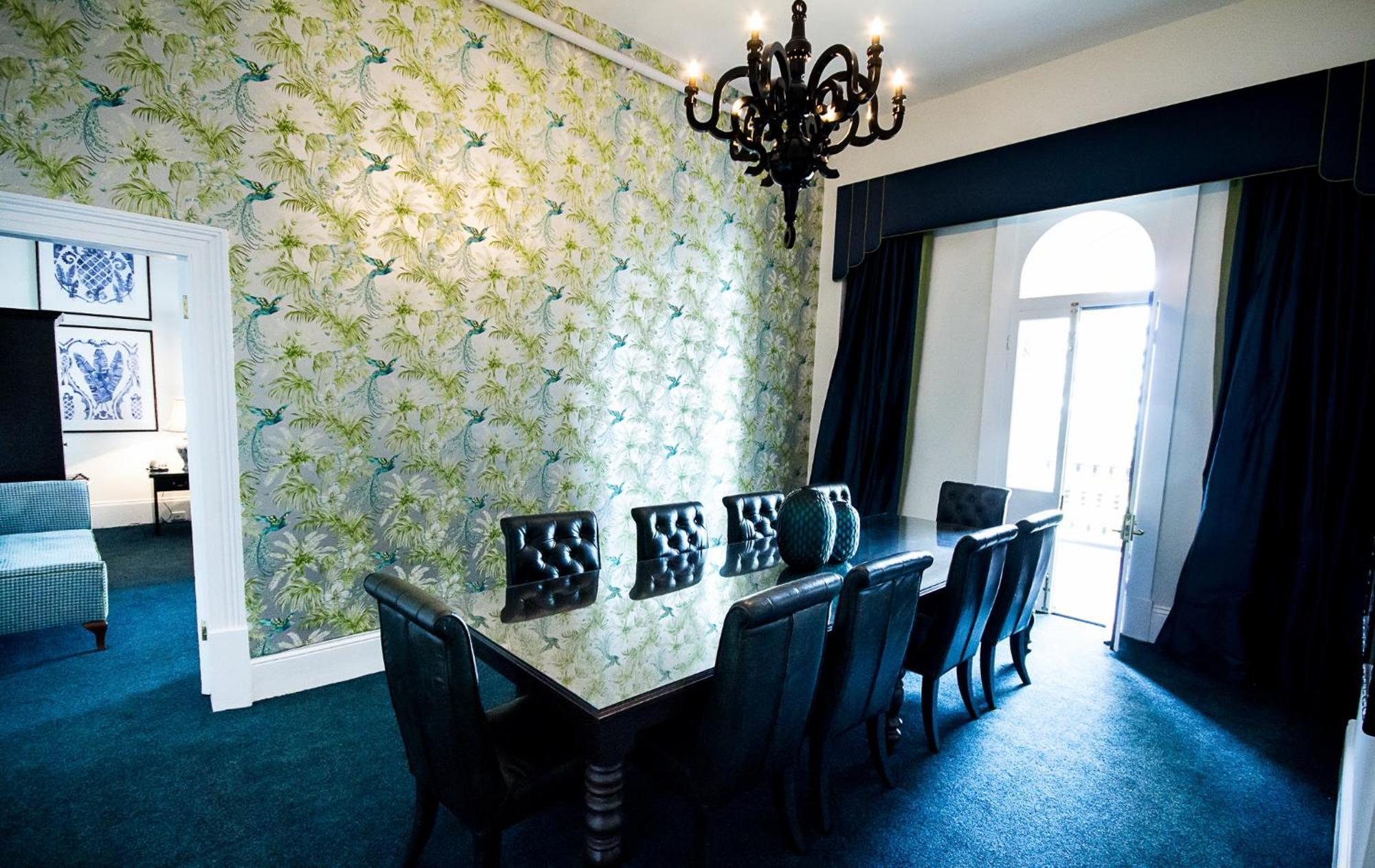 Hotel Largs Pier Adelaide