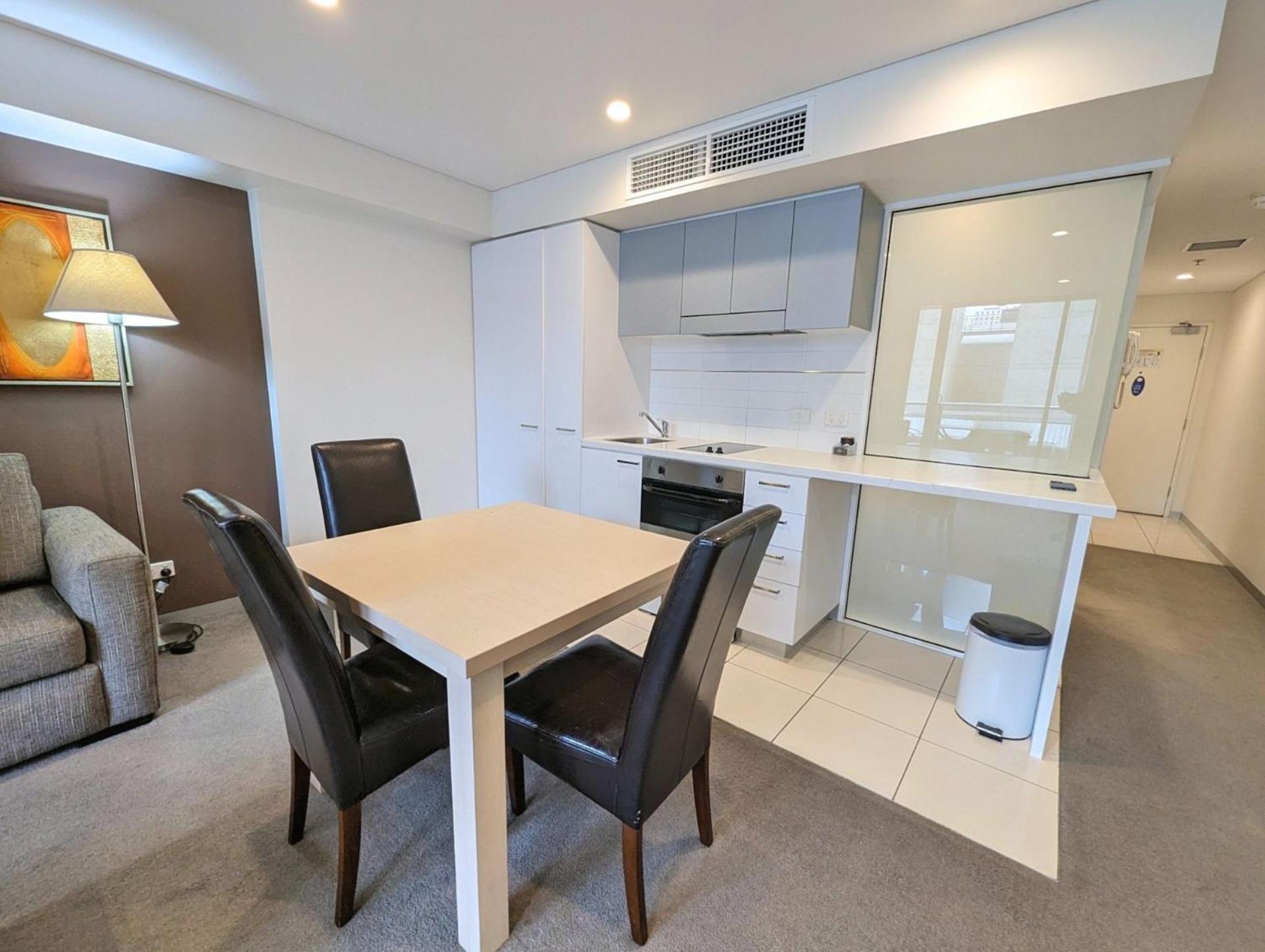 1br On North Terrace Apartment Adelaide