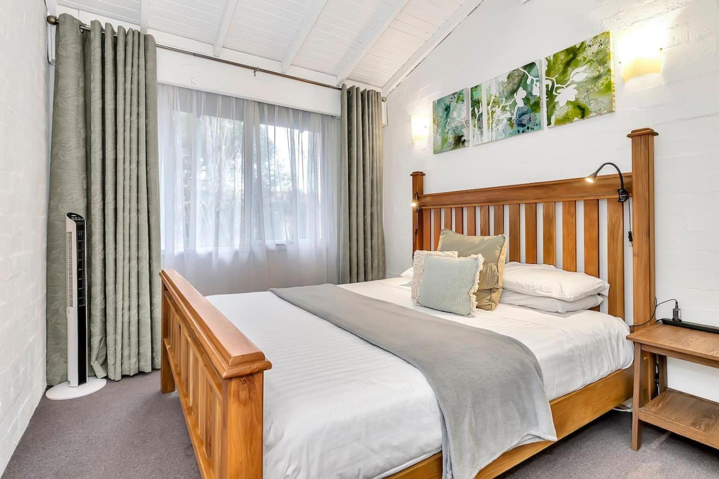 'treetops At Glenelg' Coastal With Leafy Patio