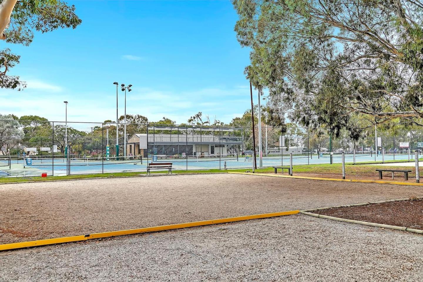'treetops At Glenelg' Coastal With Leafy Patio Apartment Adelaide