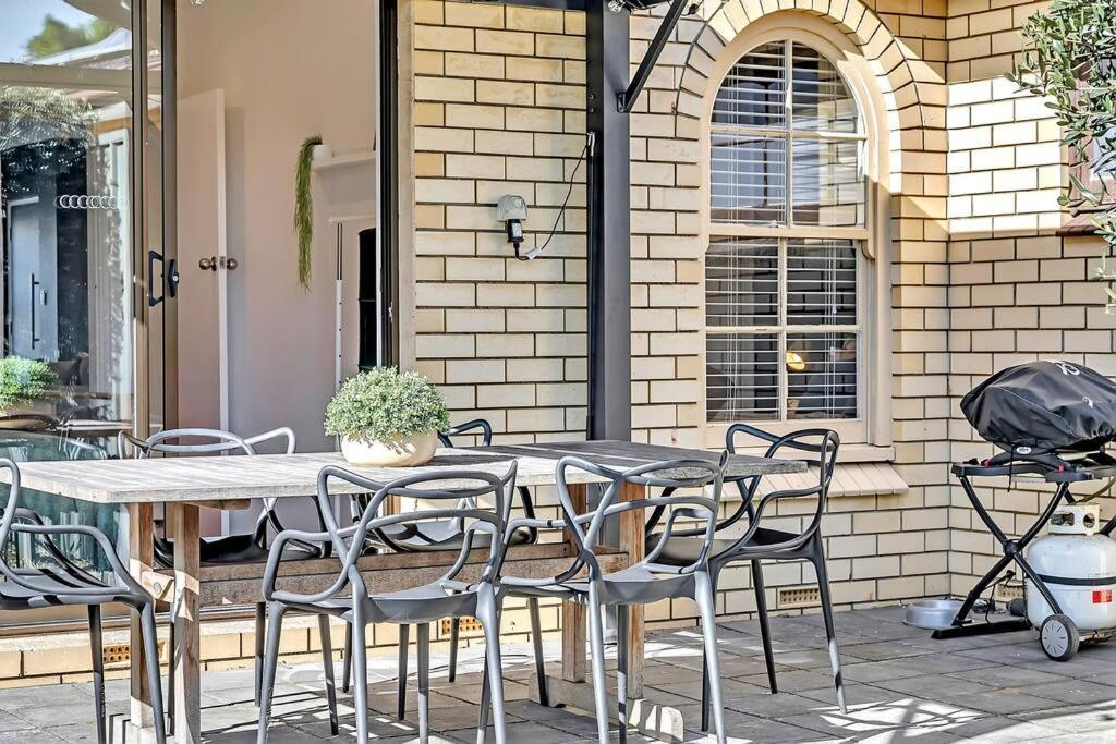 West Hideaway - A Relaxed Coastal Locale Holiday home