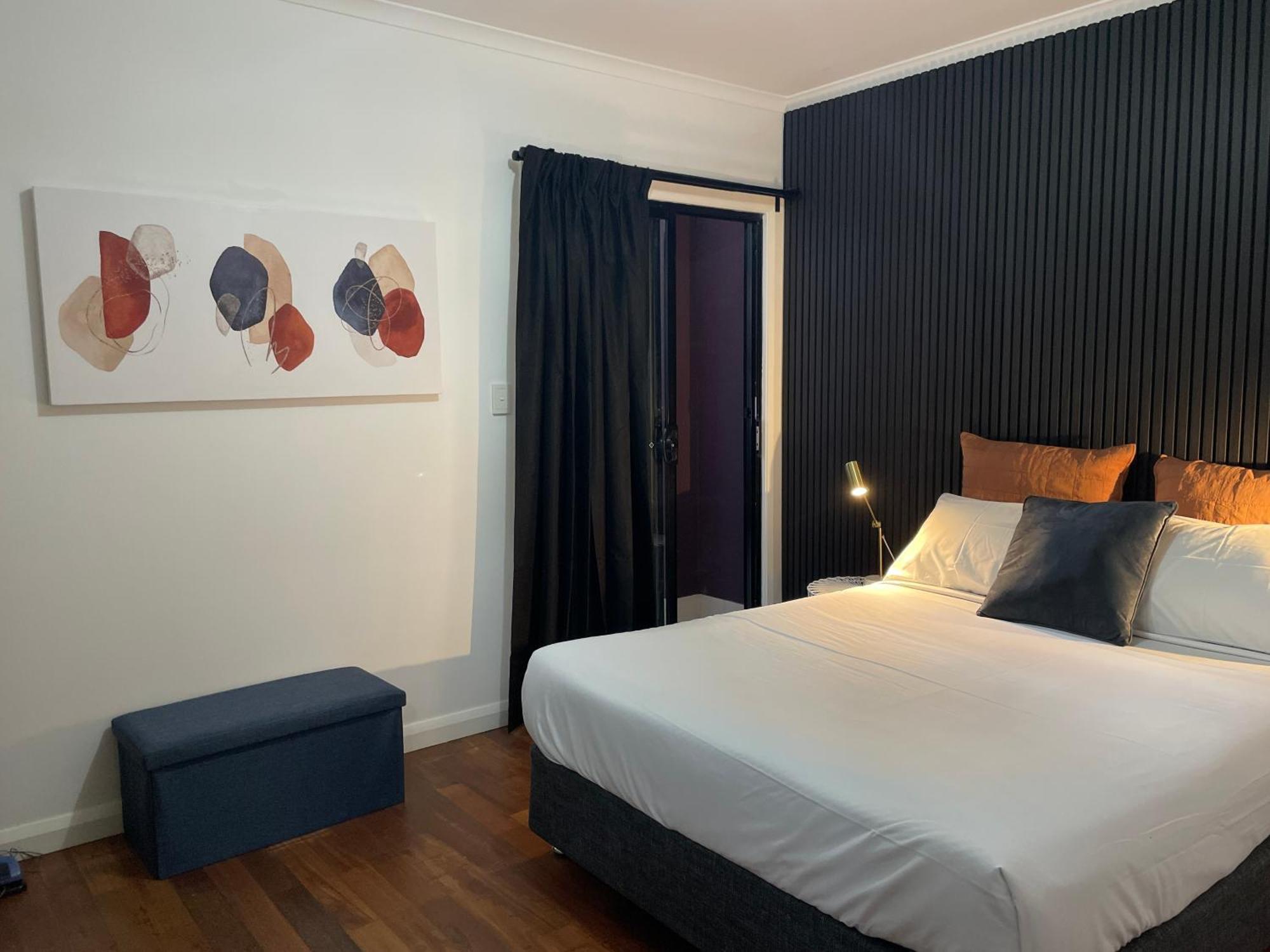 Compton Street Apartment