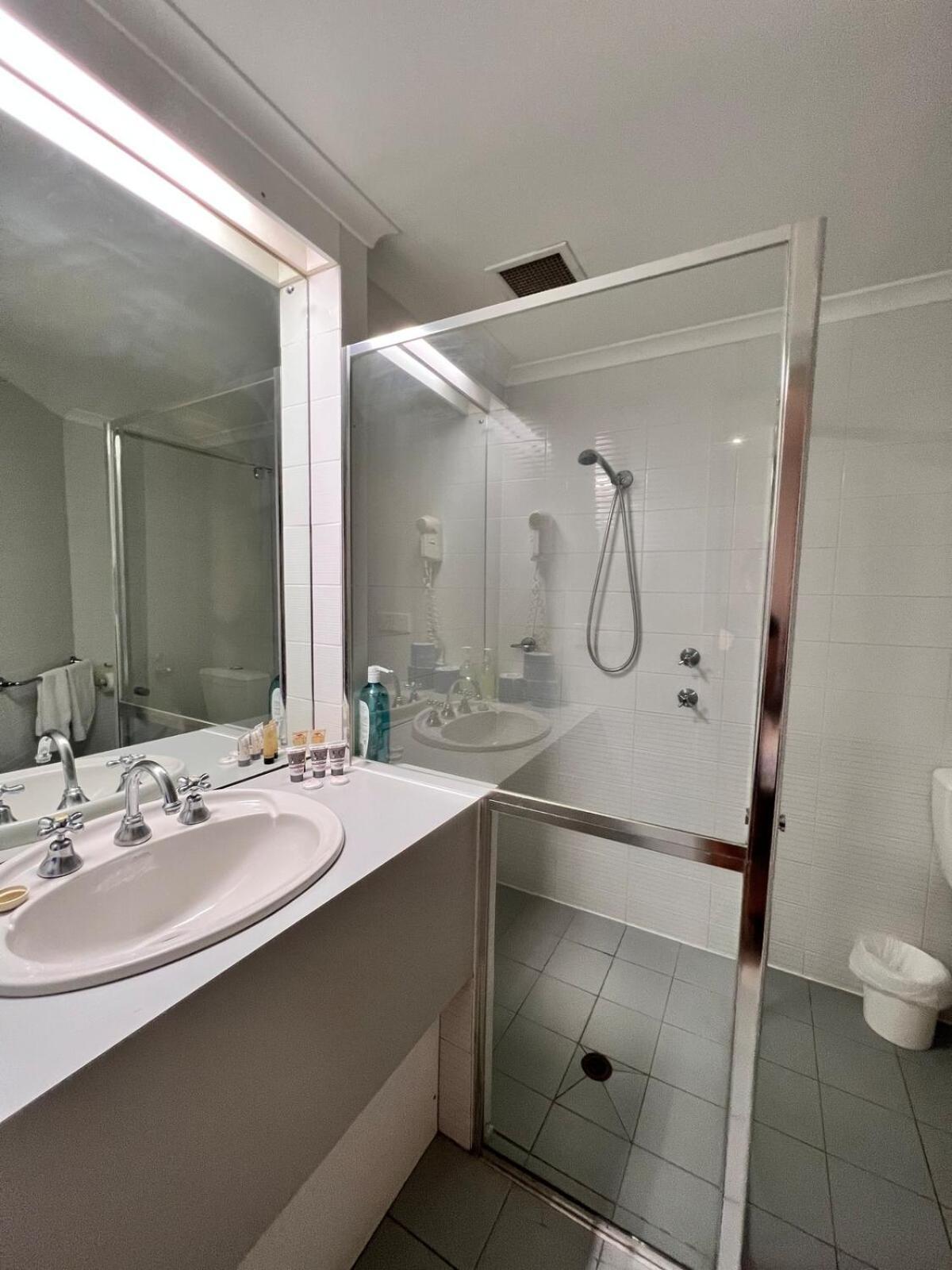 438 Entire 1br Exhotel In The Heart Of