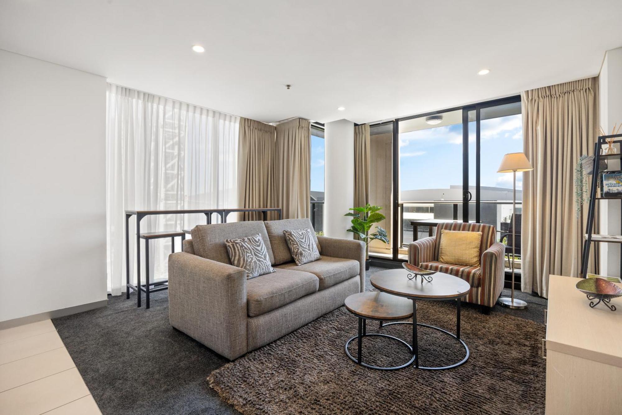 New Heights On North Terrace - 2br Cbd Views Pool * Adelaide