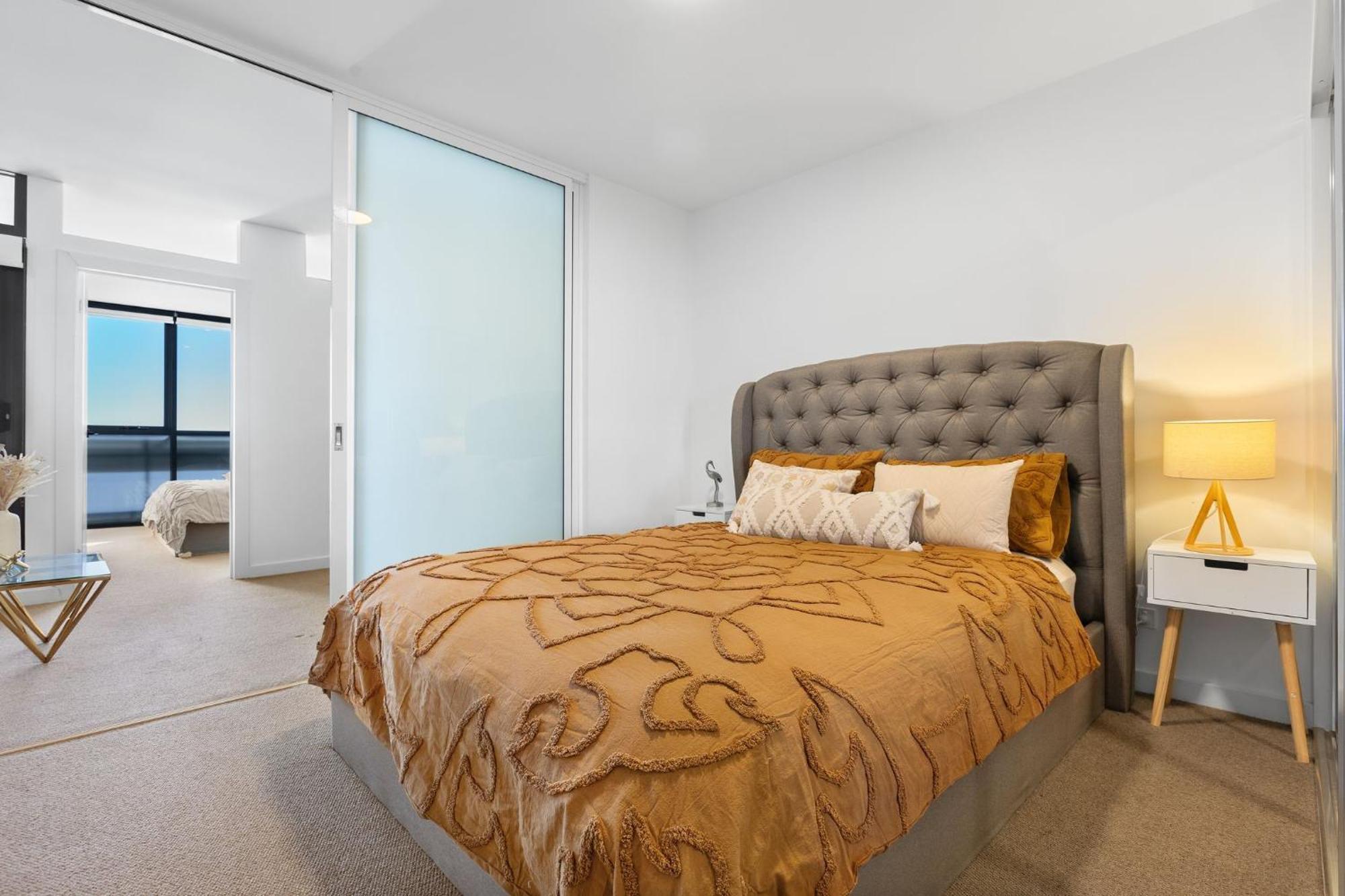 Apartment Oasis: Parking, Pool, Gym, Cinema, Inc. *