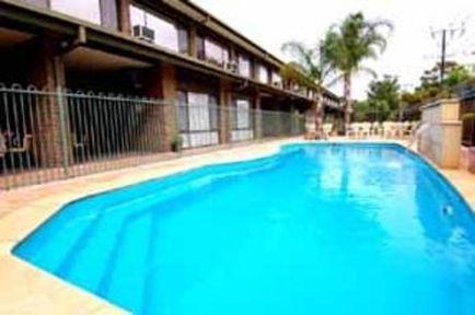 Motel Marion And