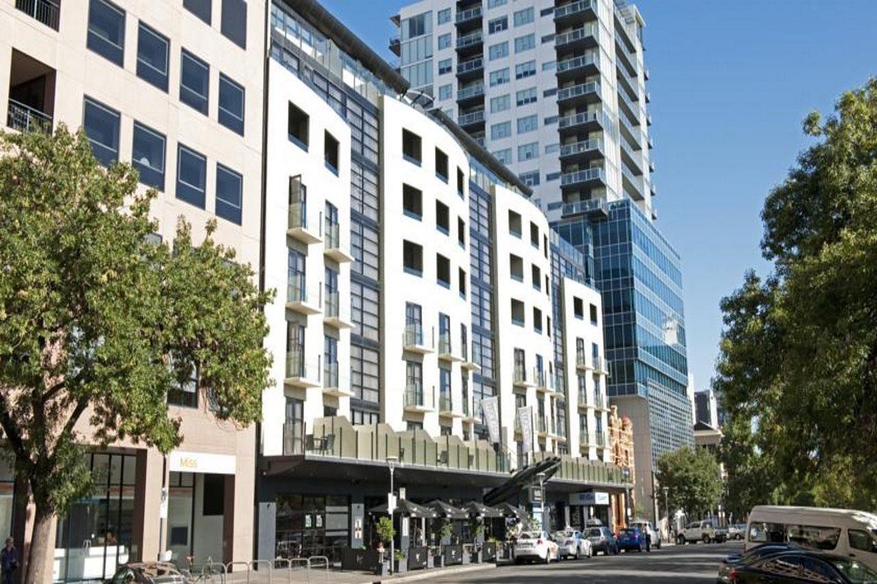 Hotel Mantra Hindmarsh Square