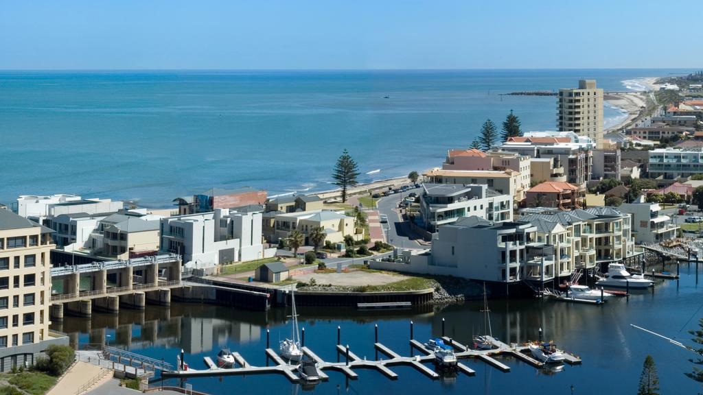Atlantic Tower Motor Motel 3*