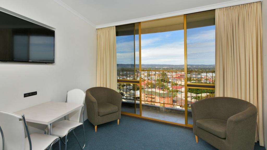 Atlantic Tower Motor Motel 3*
