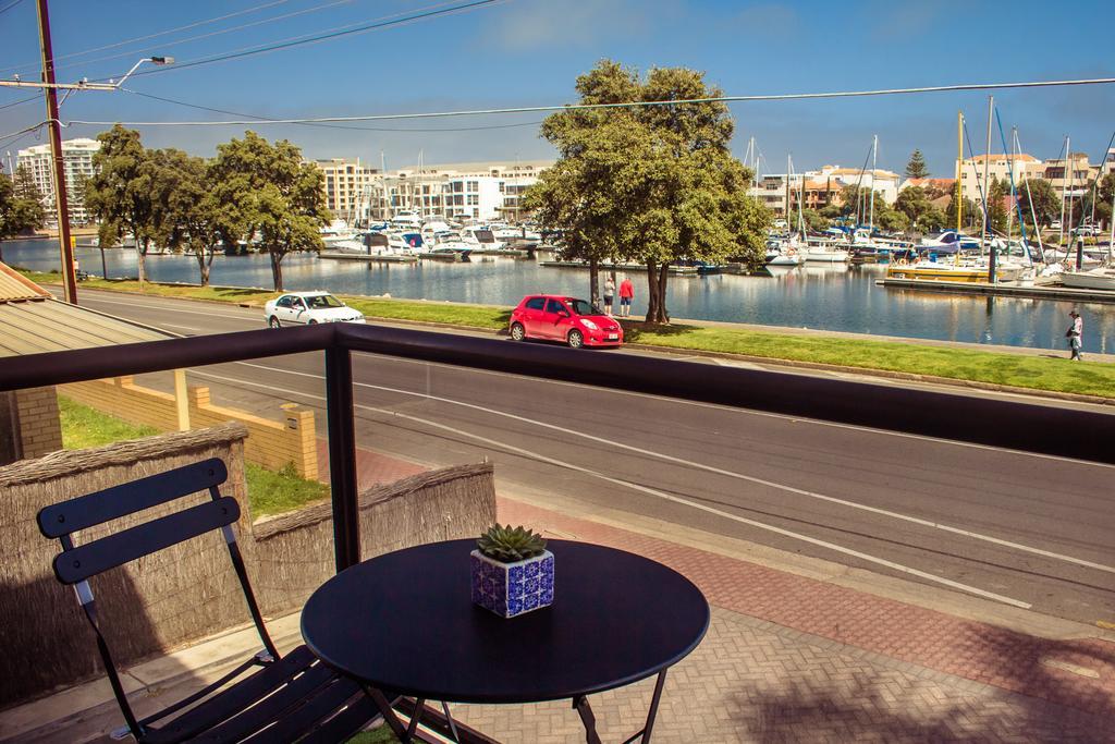 Bayswaterfront Apartamento *
