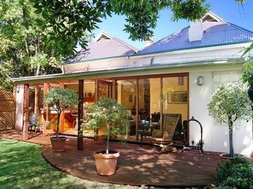 Hotel Bishop's Garden