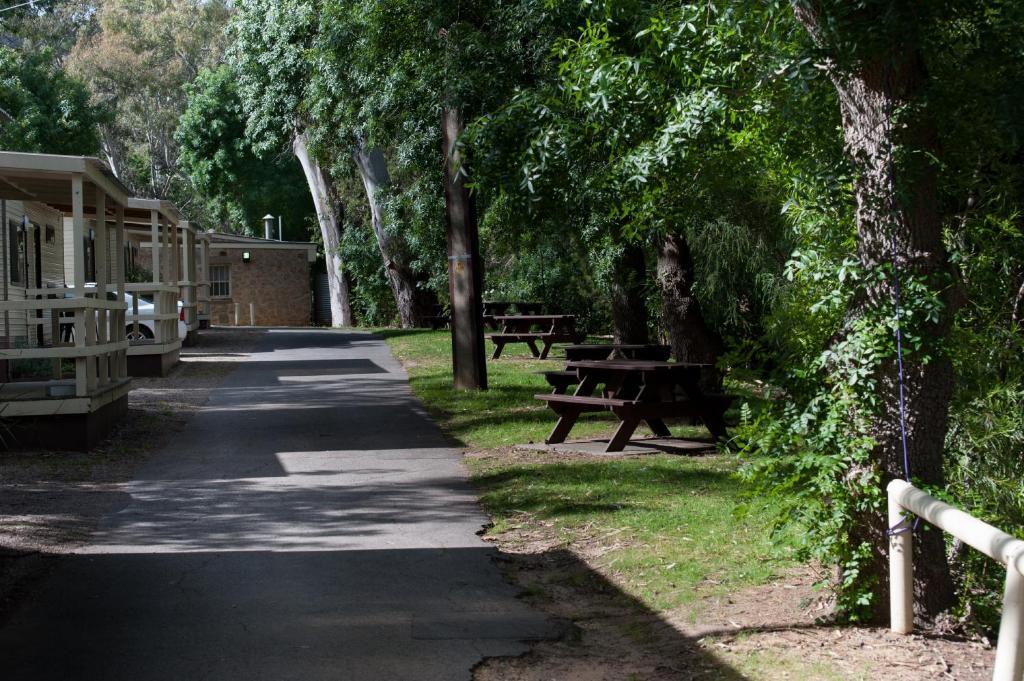 Brownhill Creek Tourist Park 4*