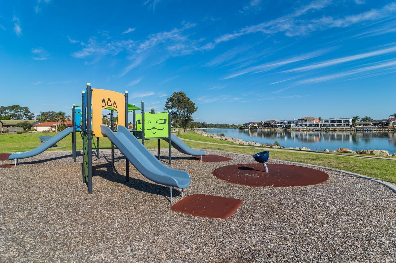West Lakes Townhouse Apartamento