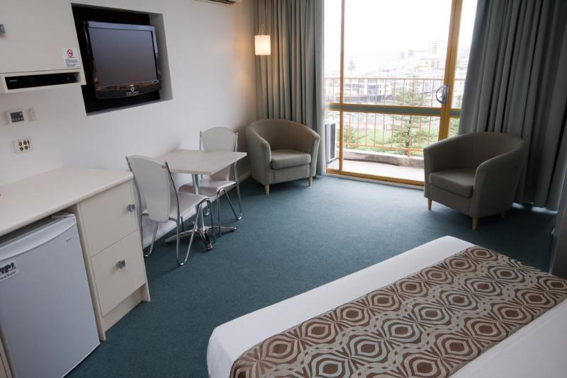 Atlantic Tower Motor 3* Adelaide