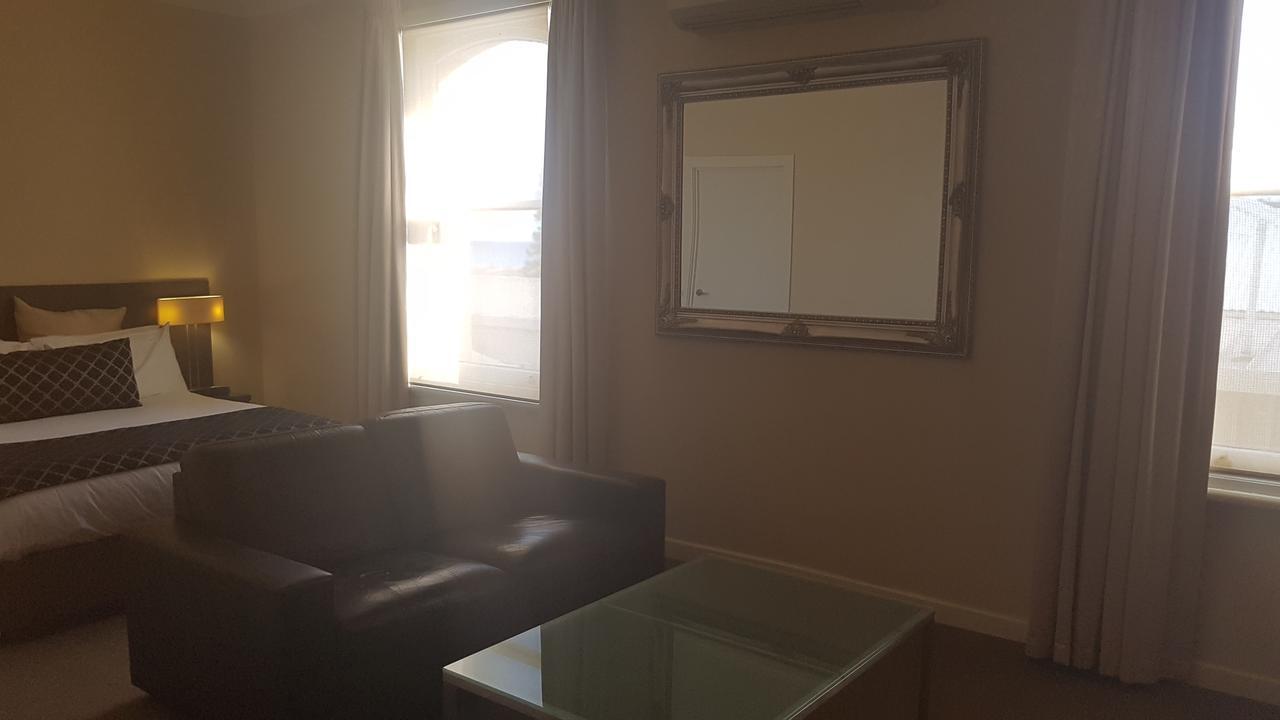 Largs Pier Hotel Adelaide