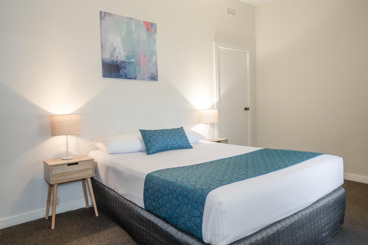 Greenways Aparthotel 3*