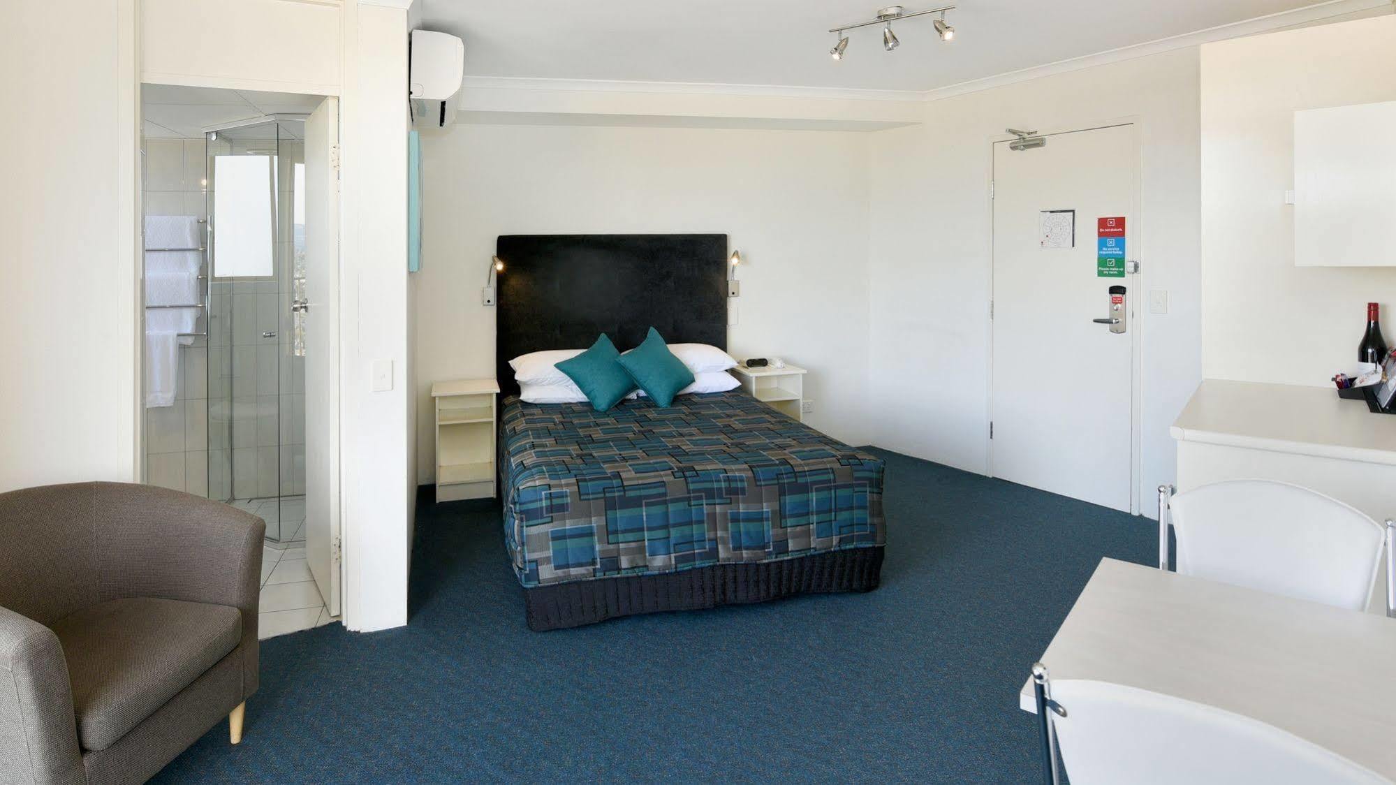 Atlantic Tower Motor 3* Adelaide