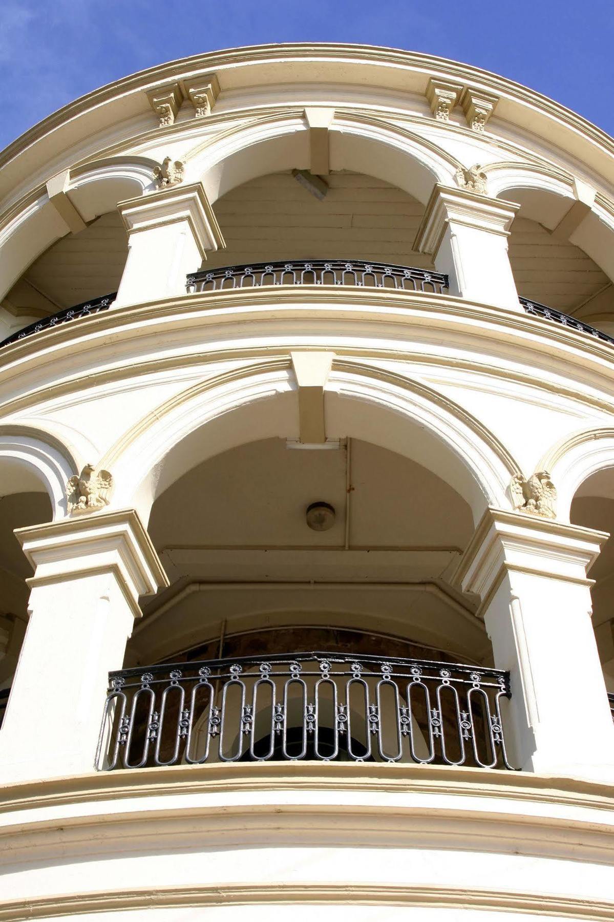 Hotel Largs Pier Adelaide