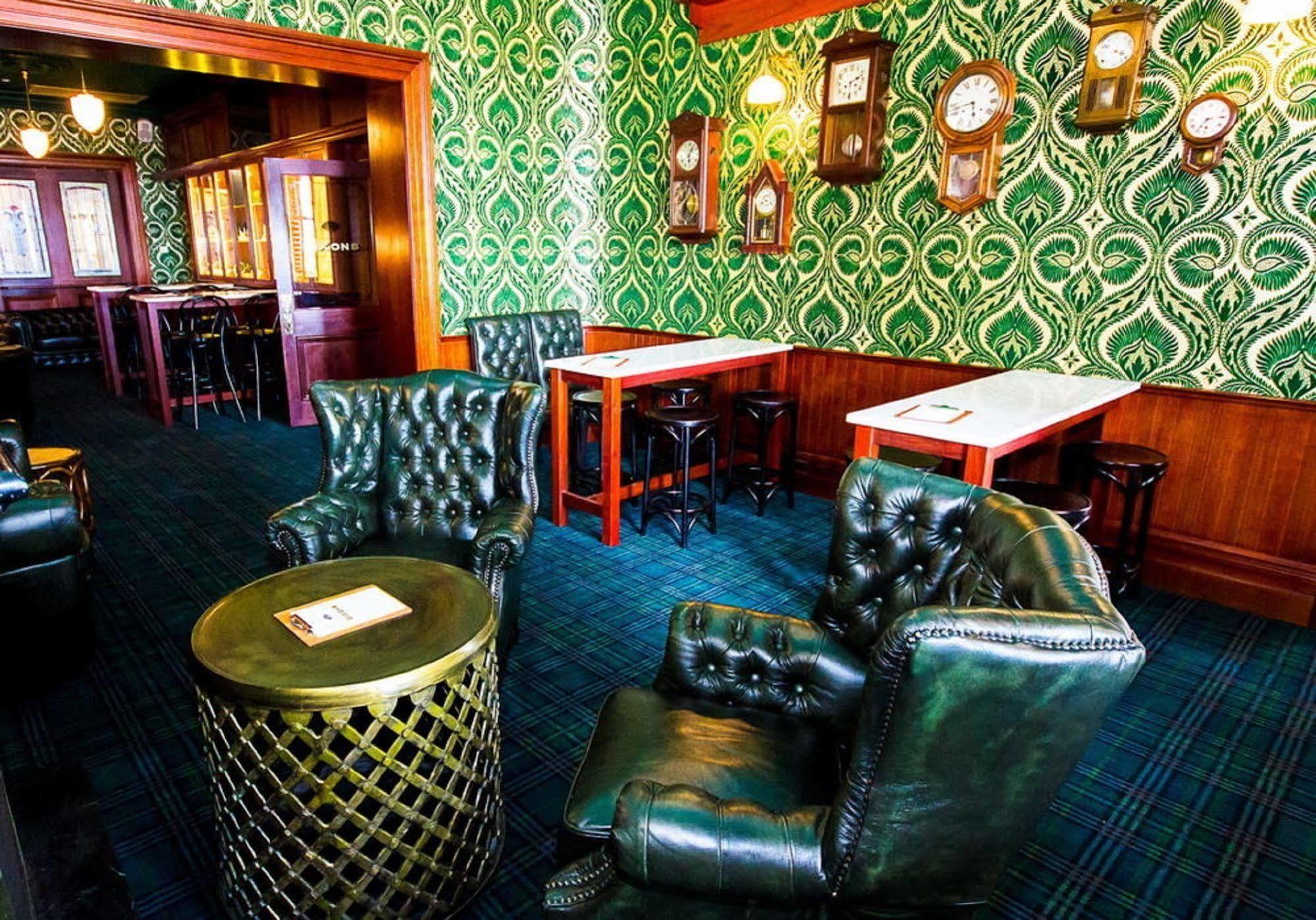 Largs Pier Hotel