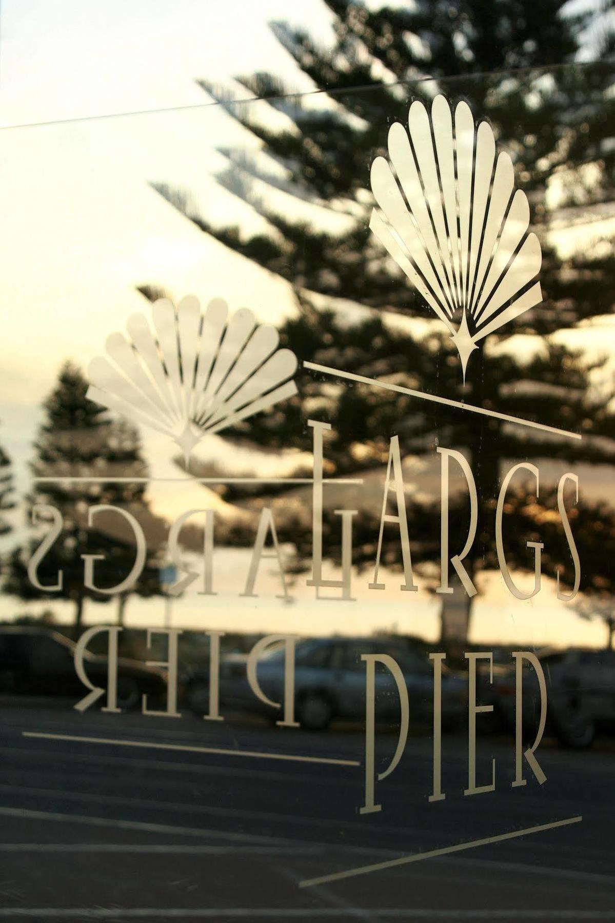 Largs Pier 4*