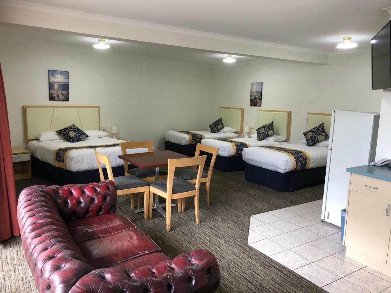Jacksons Motor 3* Adelaide