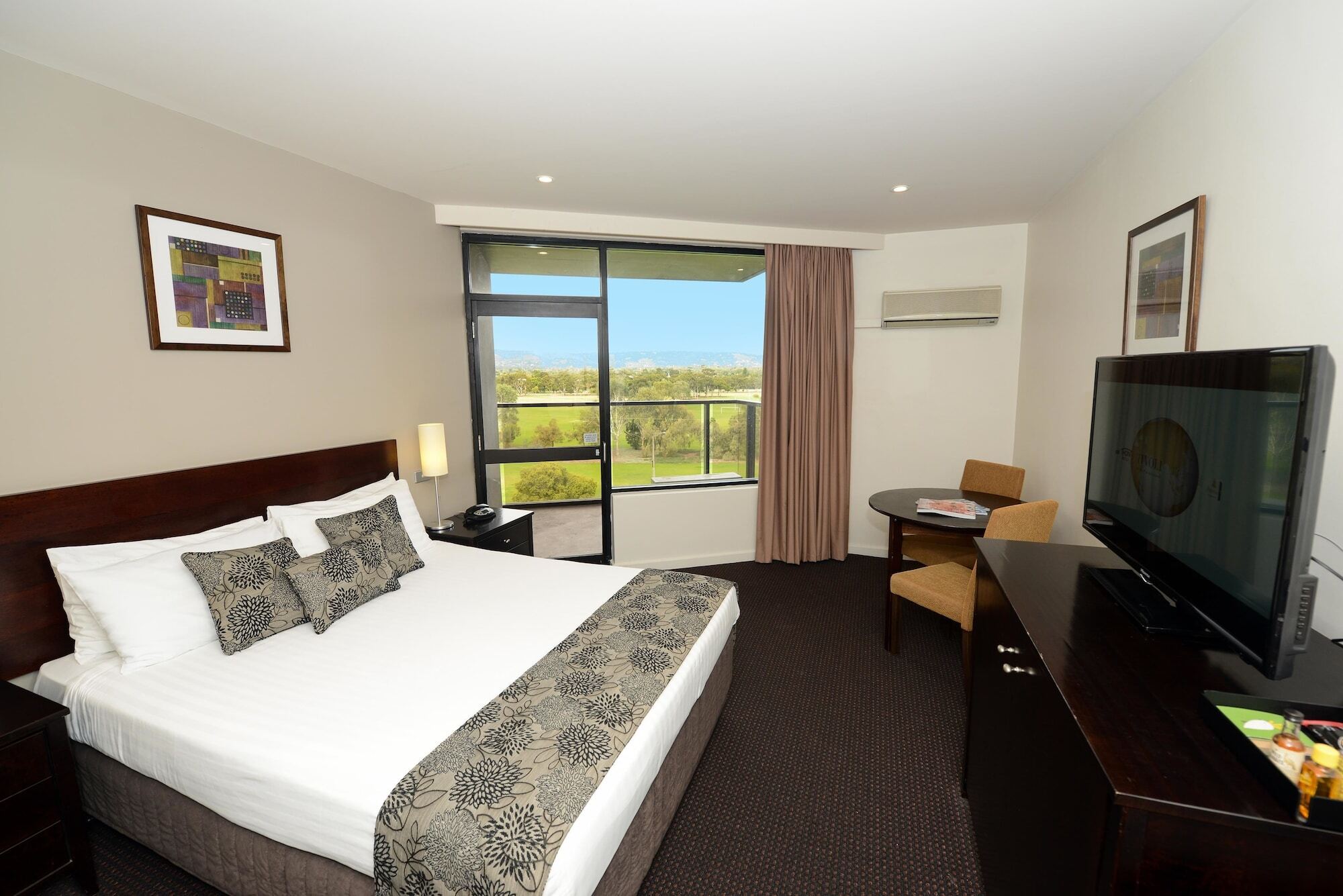 Hotel Rydges South Park Adelaide