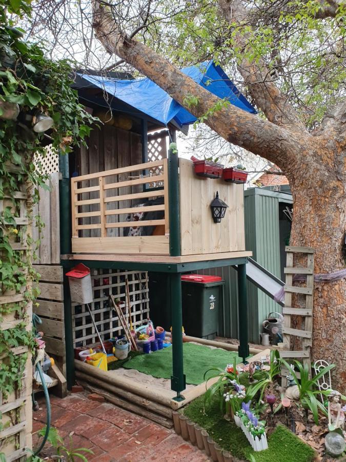 Water Bay Bed & Breakfast Adelaide