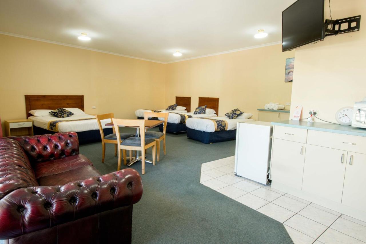 Jacksons Motor 3* Adelaide