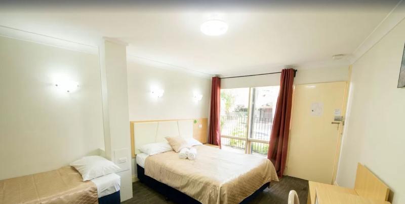 Jacksons Motor 3* Adelaide