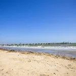 Glenelg Pacific Apartments