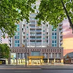 96 North Terrace Stylish Penthouse Apartment