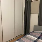 A Nice Room Close To Shopping Centre