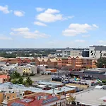 1Br Cbd Apt - Pool-Spa-Free Carpark