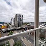 The North Star City View Jacuzzi Sauna