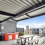 Adelaide Skyline Serenity: Parking, Pool, Gym, Cinema Inc.